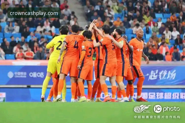 皇冠现金网操作流程怎么样 青岛海牛3-1力克上海海港:皇冠现金官网v3.0.1用户视角下的战术与体验深度分析